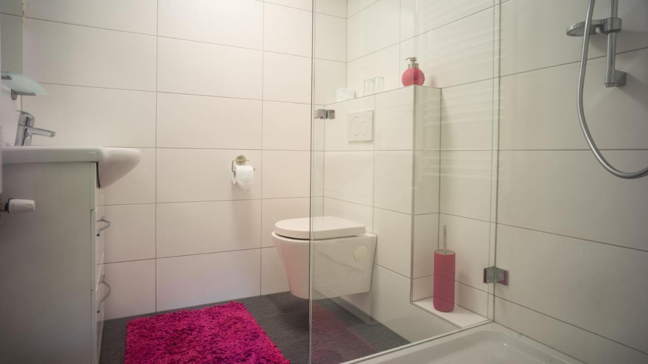 Panorama Sousberg Appartementen Schin op Geul Esterno foto